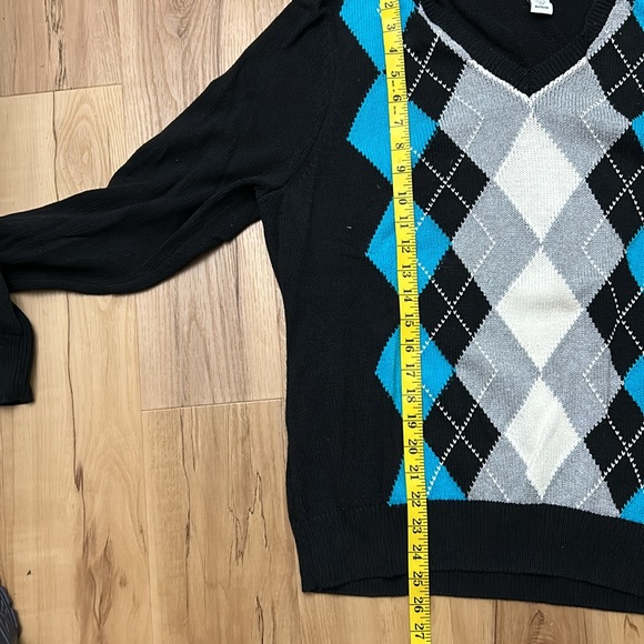 Izod sweater - Picture 4 of 6